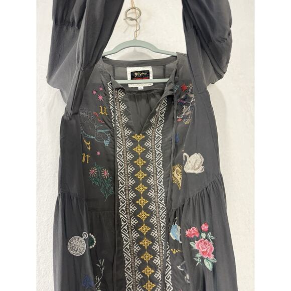 Johnny Was Biya Embroidered Blouse Top 100% Silk Colorful Boho Size Medium - Picture 6 of 15